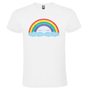 Camiseta personalizada “Arcoiris – Mamá eres la mejor”