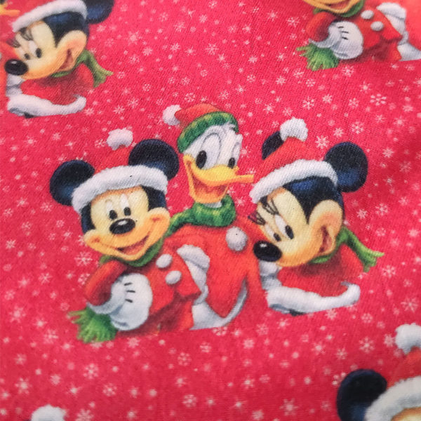 Calcetin personalizado con nombre Mickey Mouse con amigos rojo macro