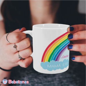 Taza personalizada “Arcoíris – Mamá eres la mejor”